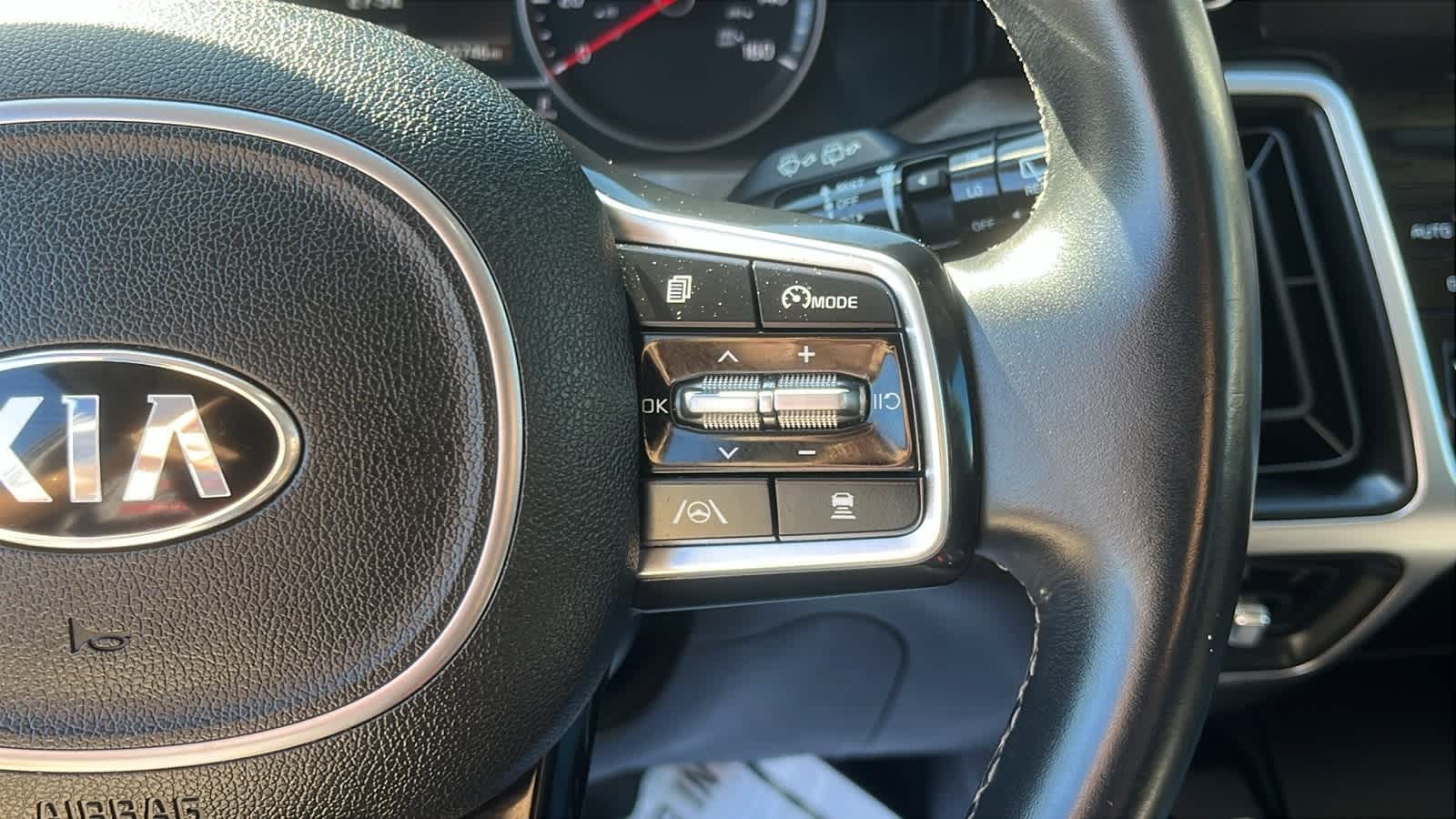 used 2021 Kia Sorento car, priced at $23,947
