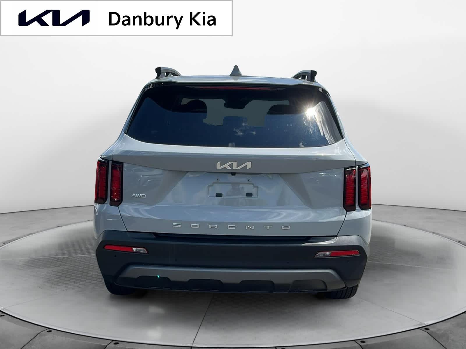 used 2022 Kia Sorento car, priced at $29,827