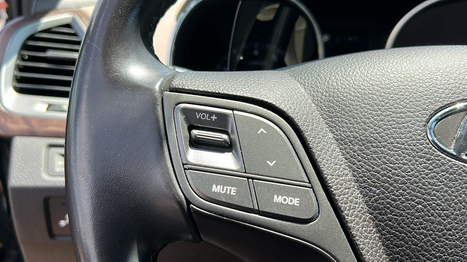 used 2018 Hyundai Santa Fe Sport car, priced at $15,508