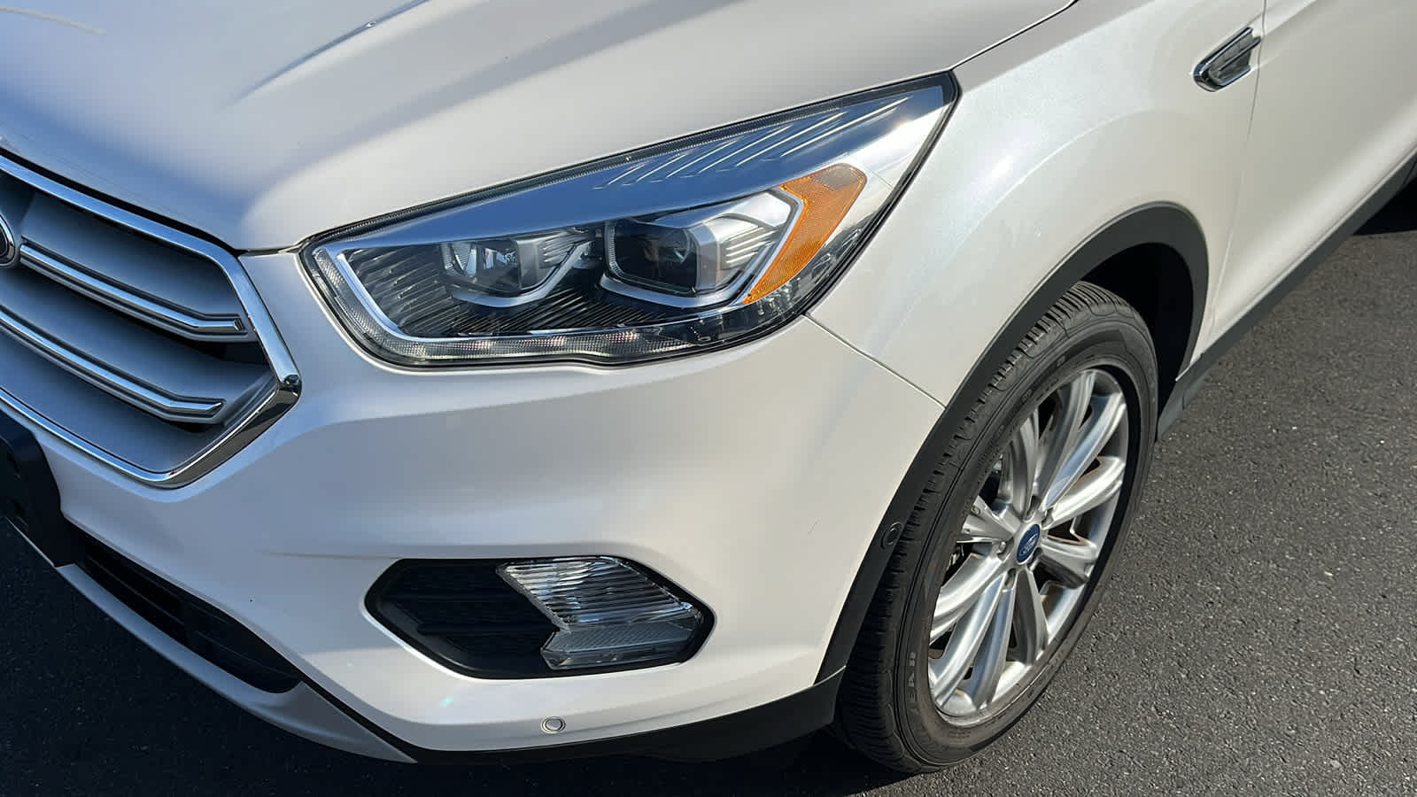 used 2018 Ford Escape car, priced at $17,788