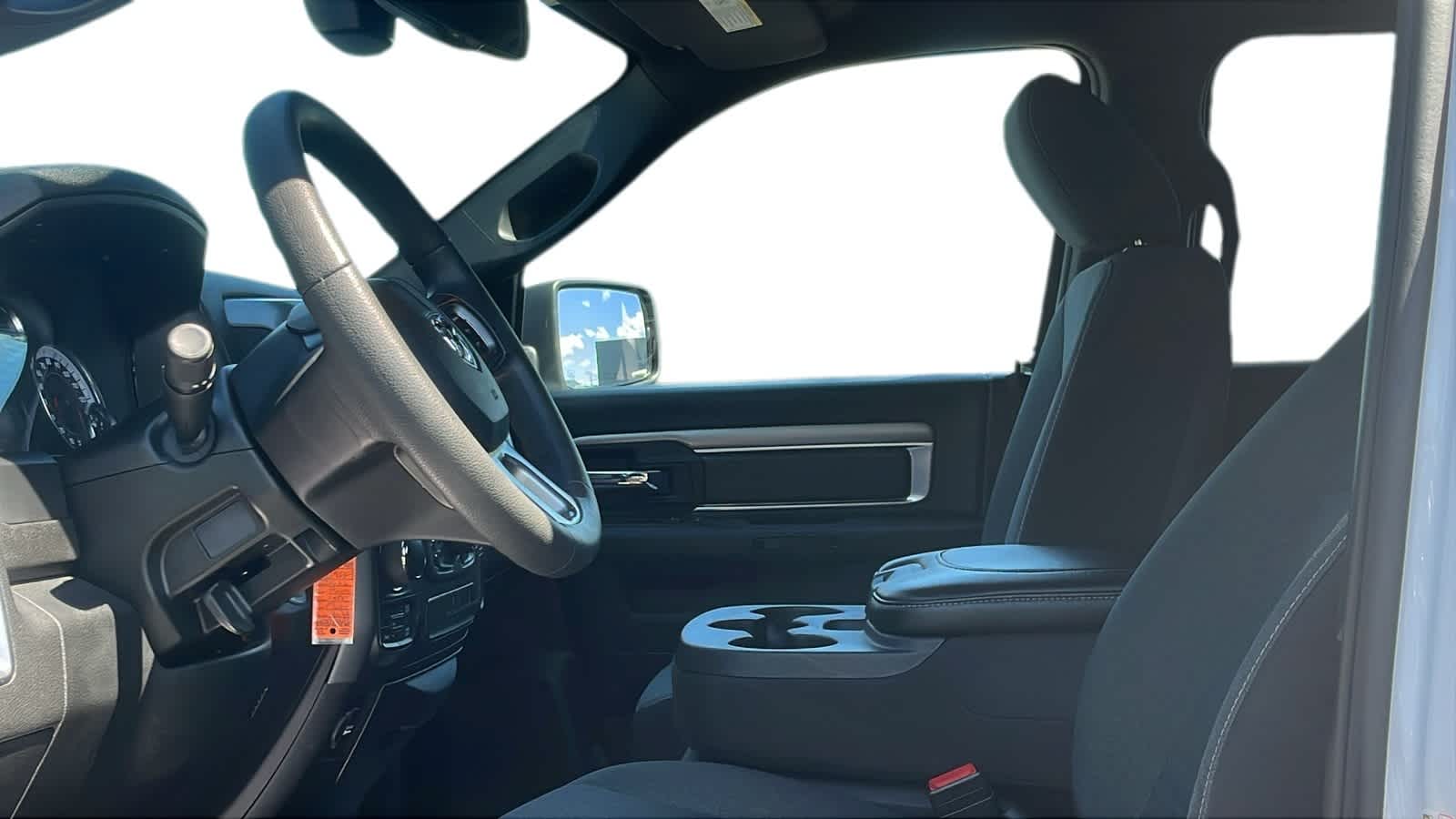 used 2022 Ram 1500 Classic car, priced at $33,280