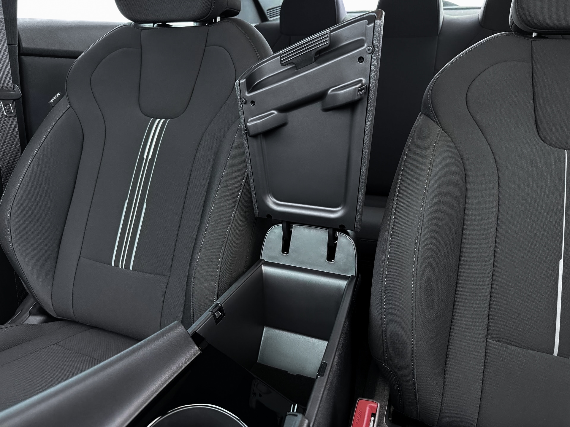 new 2025 Hyundai Elantra Hybrid car, priced at $29,060
