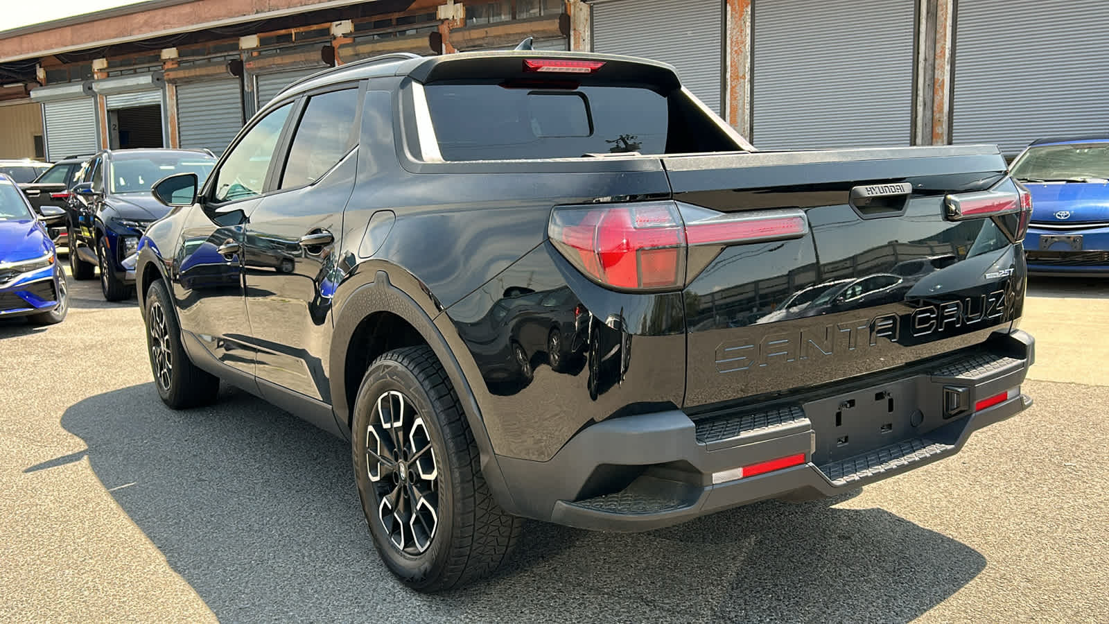 used 2022 Hyundai Santa Cruz car, priced at $27,503