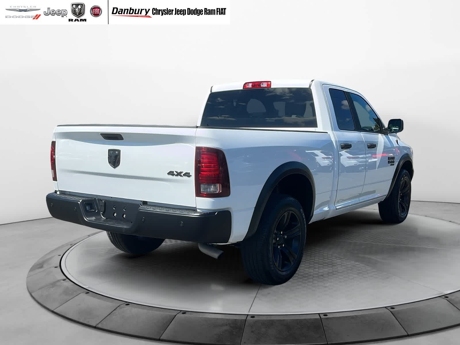 used 2022 Ram 1500 Classic car, priced at $33,280