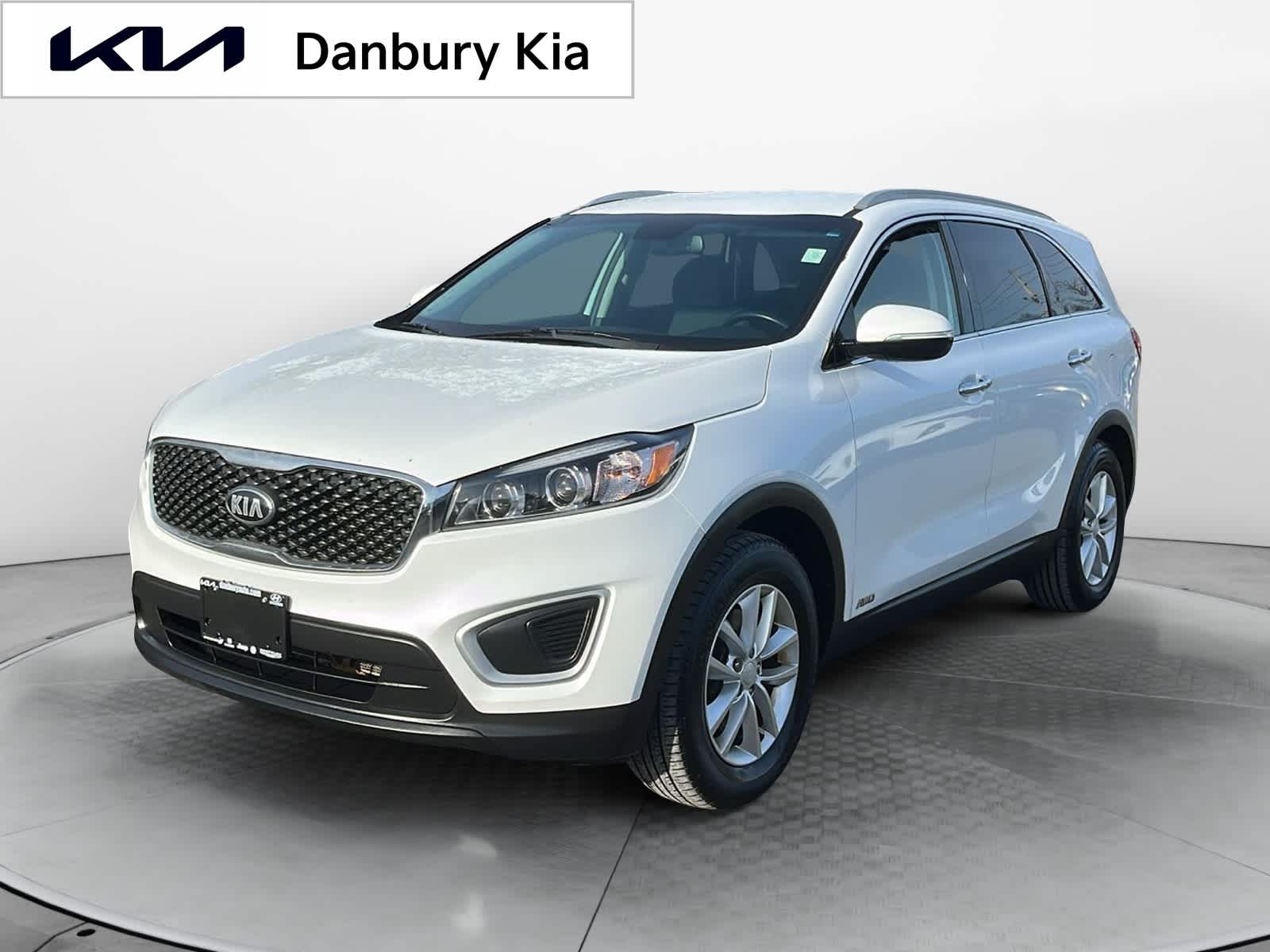 used 2018 Kia Sorento car, priced at $13,896