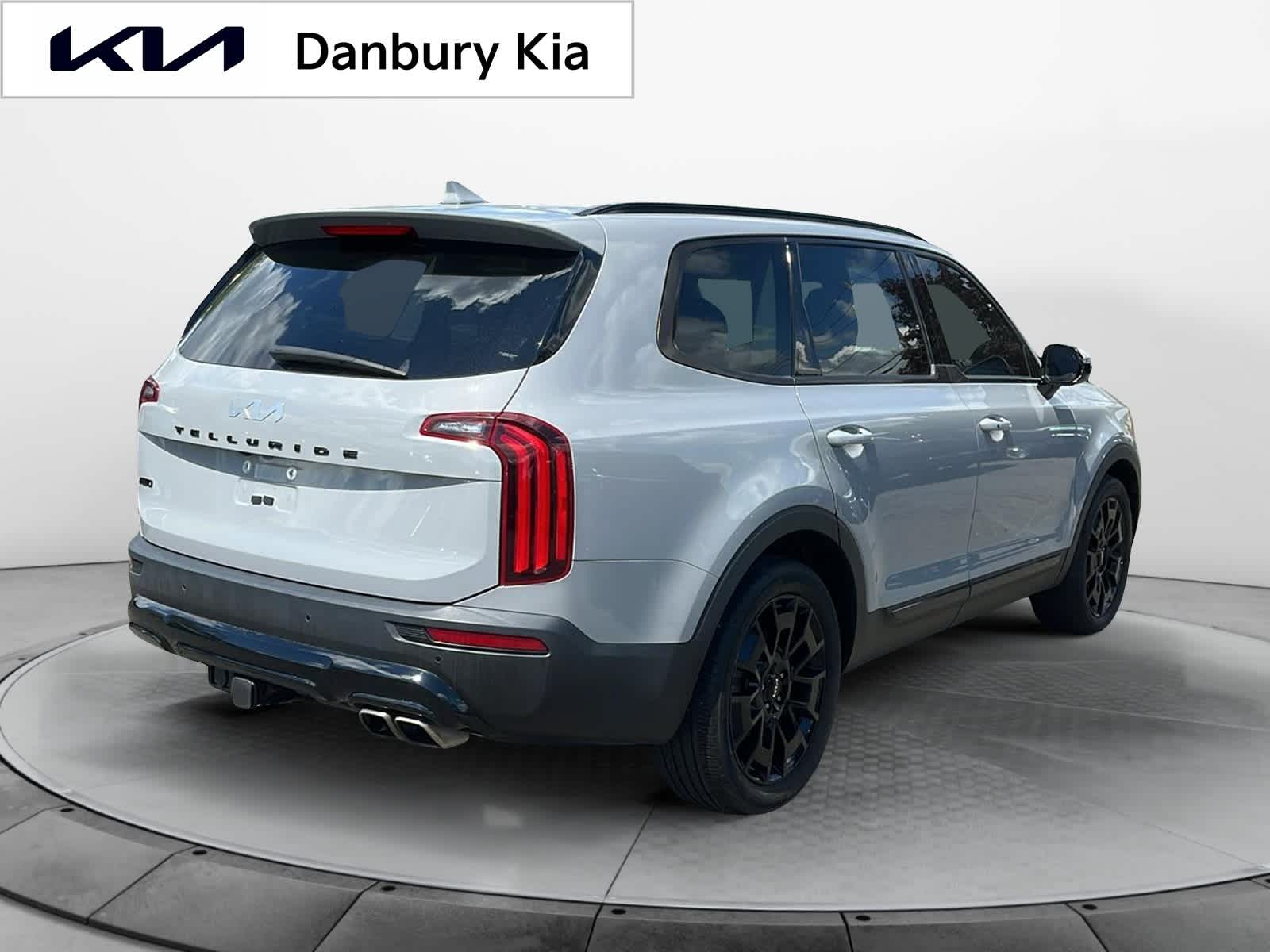 used 2022 Kia Telluride car, priced at $40,979
