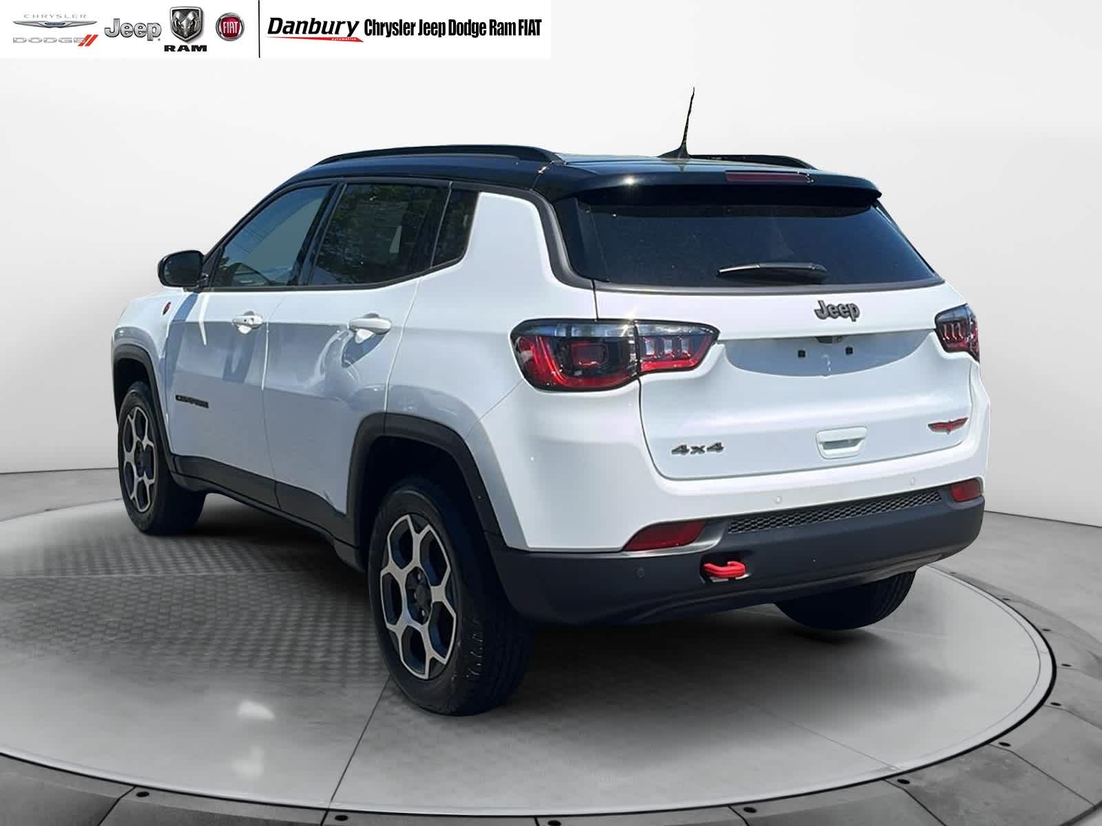 used 2022 Jeep Compass car, priced at $25,891