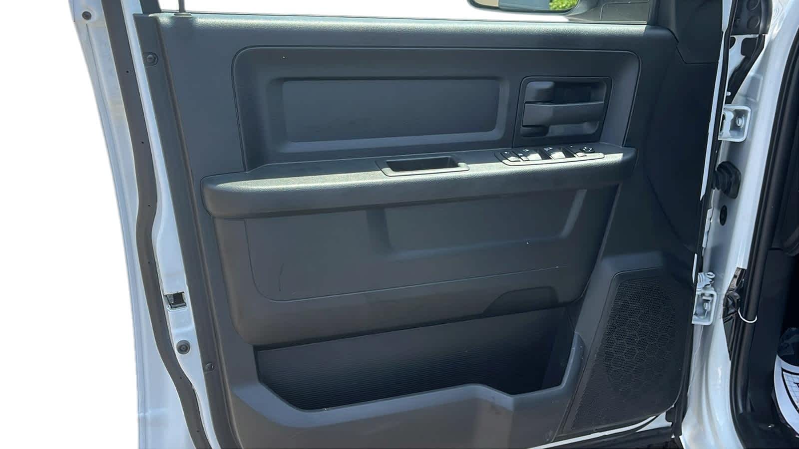 used 2023 Ram 1500 Classic car, priced at $33,962