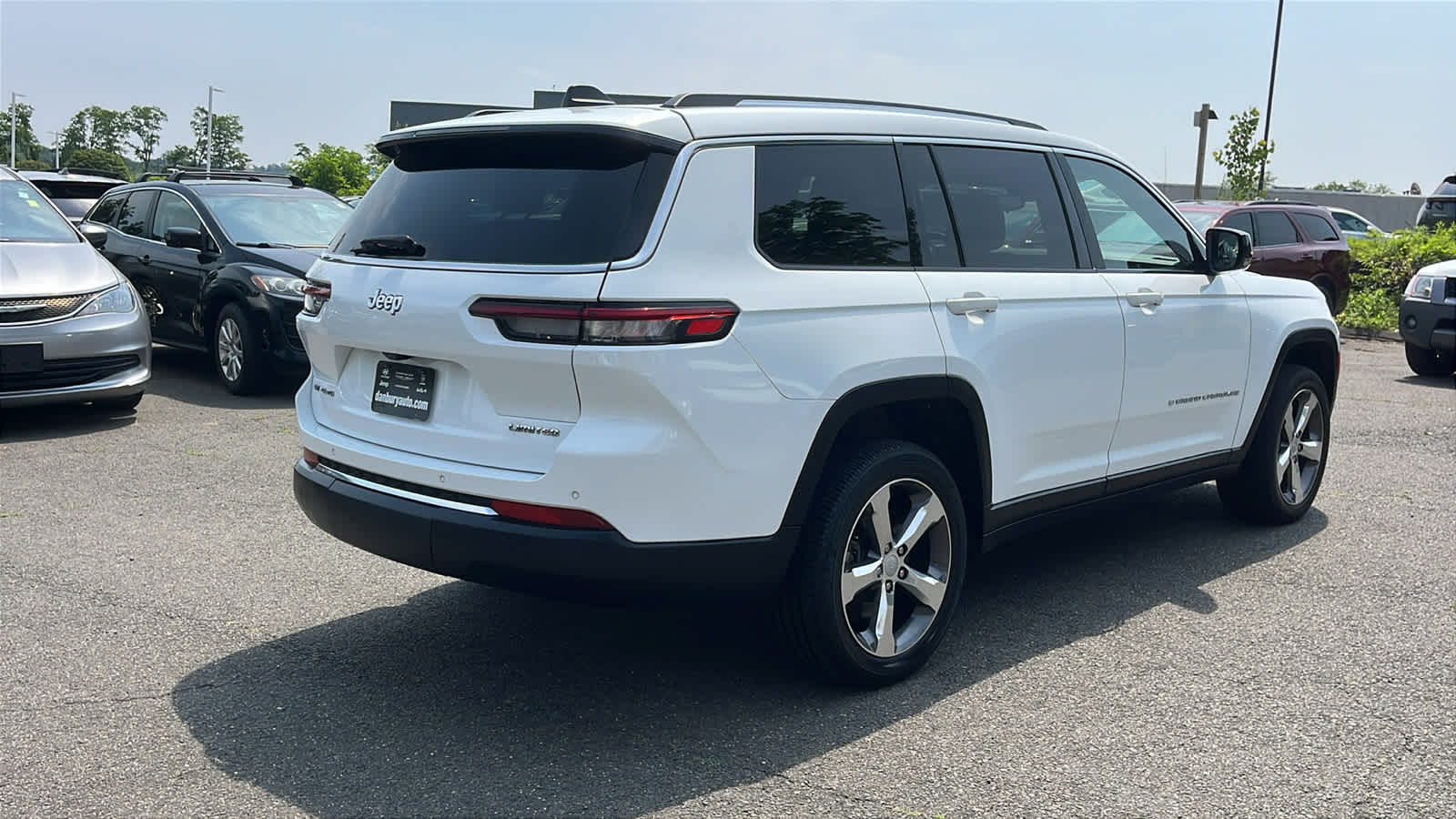 used 2022 Jeep Grand Cherokee L car, priced at $33,258