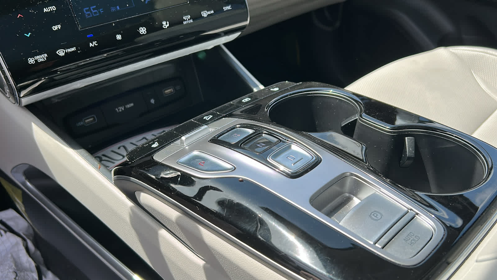 used 2024 Hyundai Tucson Hybrid car, priced at $34,509