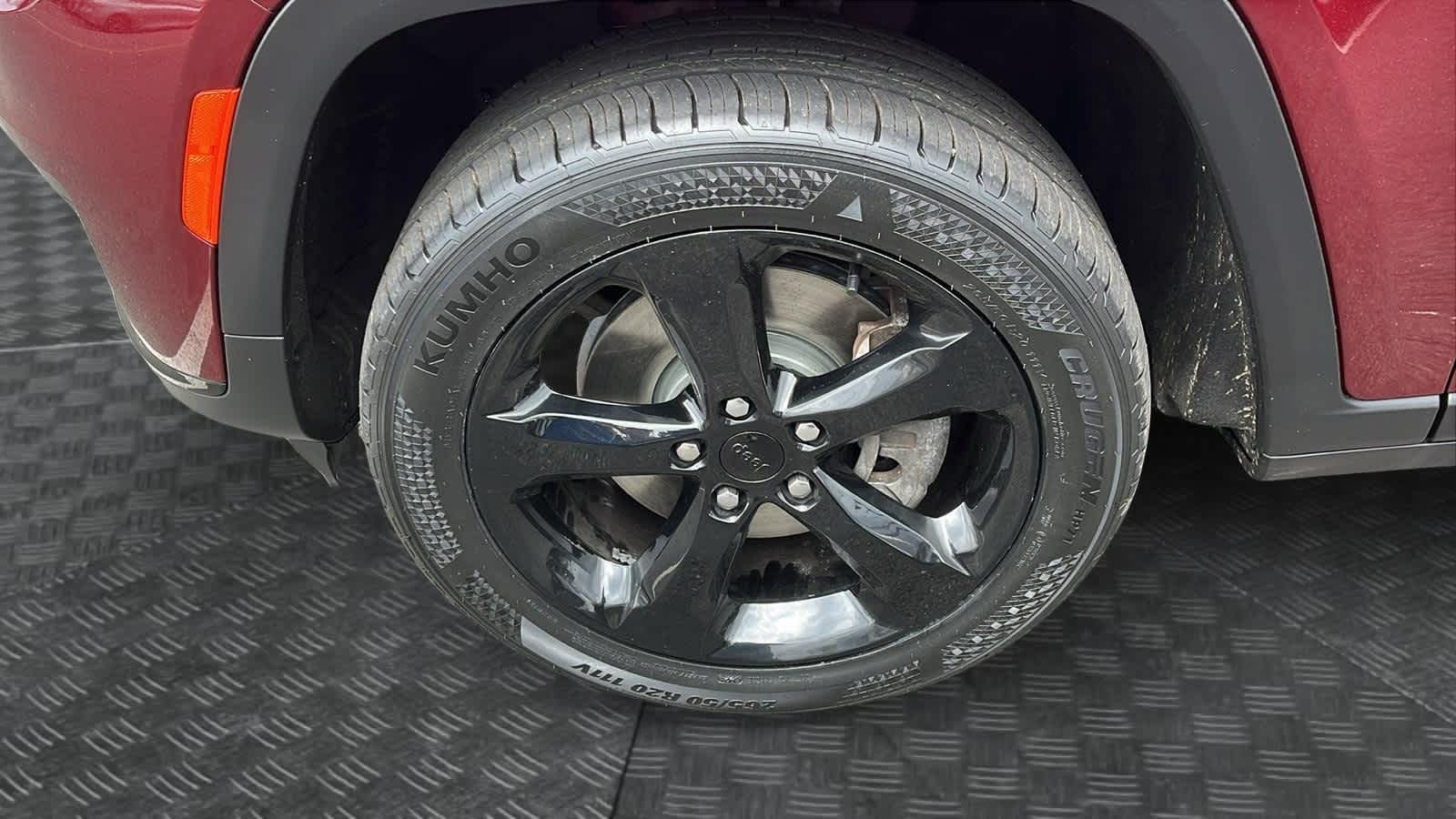 used 2021 Jeep Grand Cherokee L car, priced at $30,408