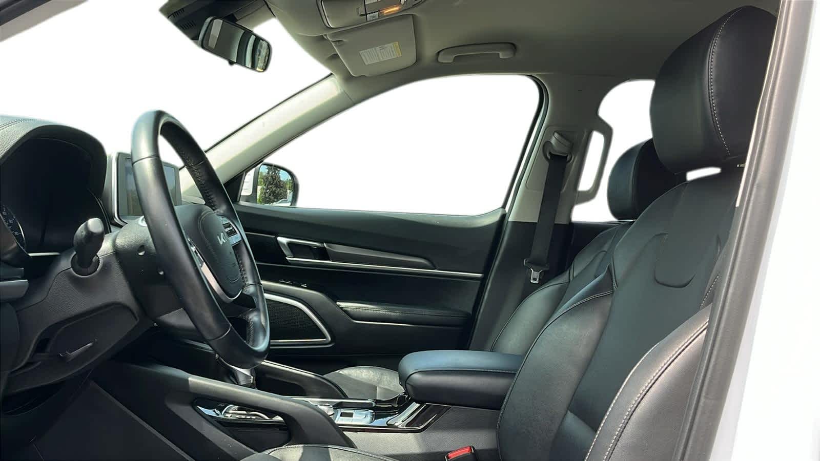 used 2022 Kia Telluride car, priced at $32,784
