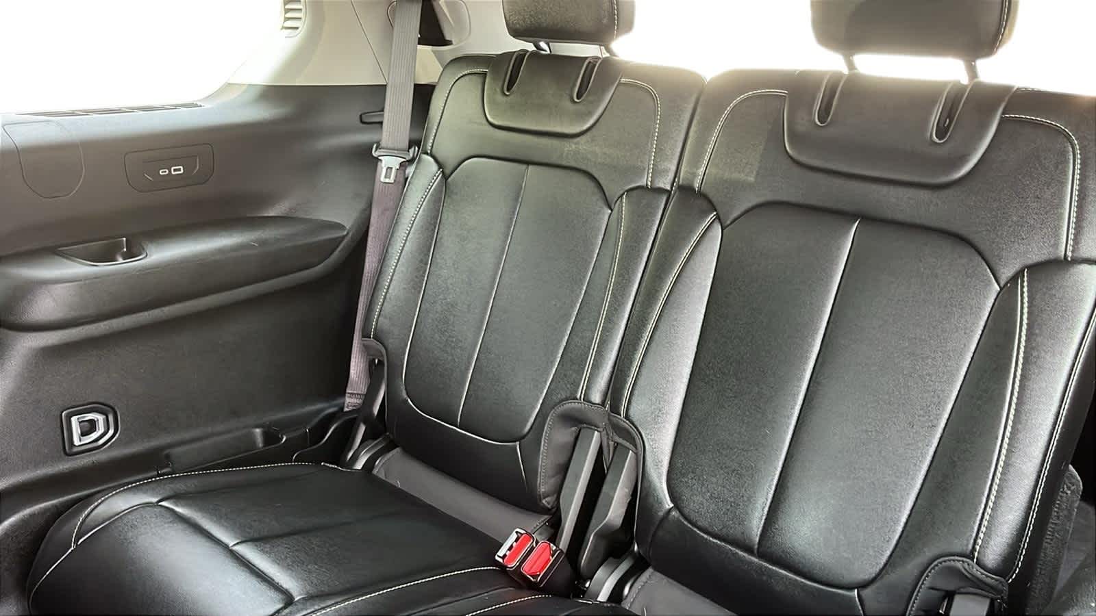 used 2022 Jeep Grand Cherokee L car, priced at $30,983