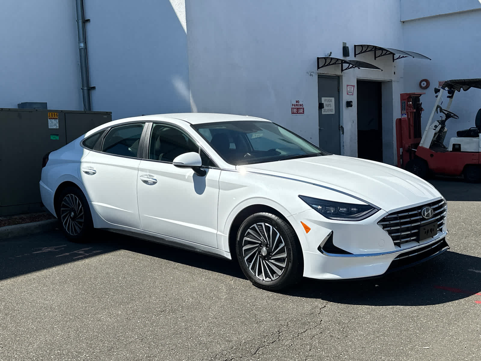 used 2023 Hyundai Sonata Hybrid car, priced at $26,311