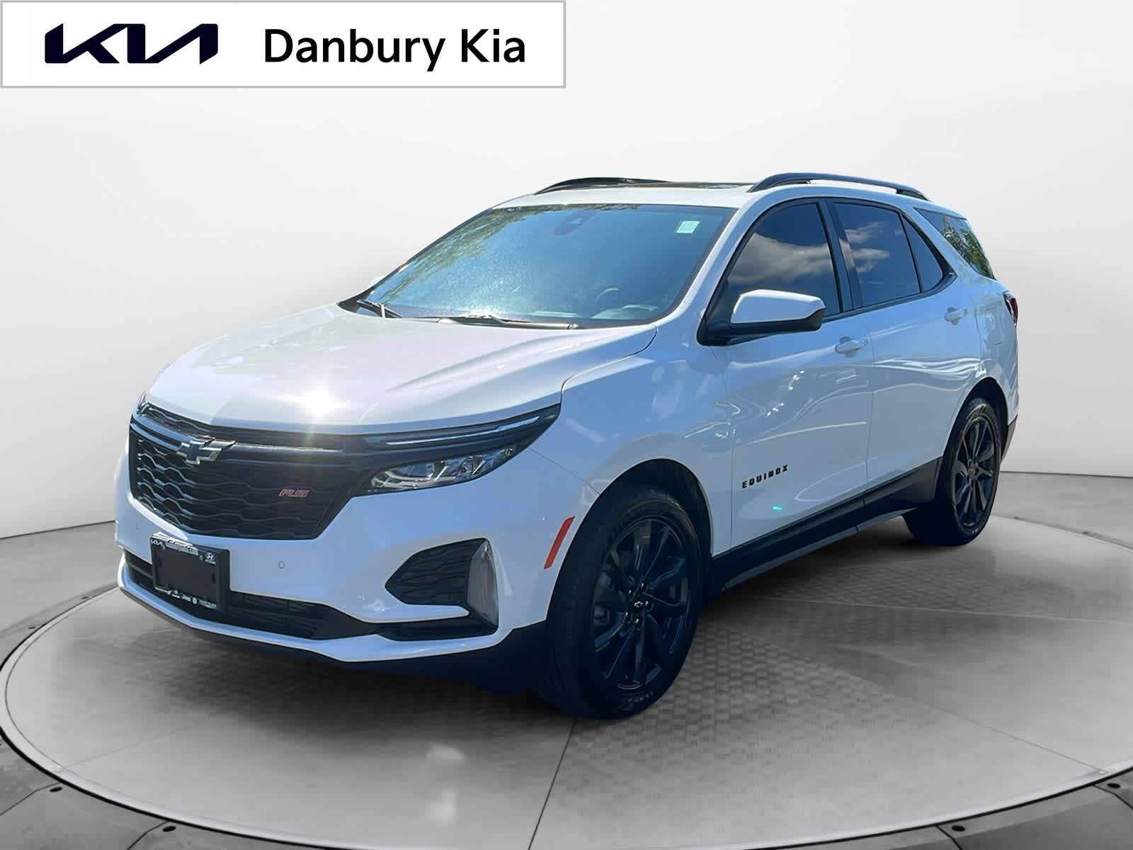 used 2024 Chevrolet Equinox car, priced at $26,912