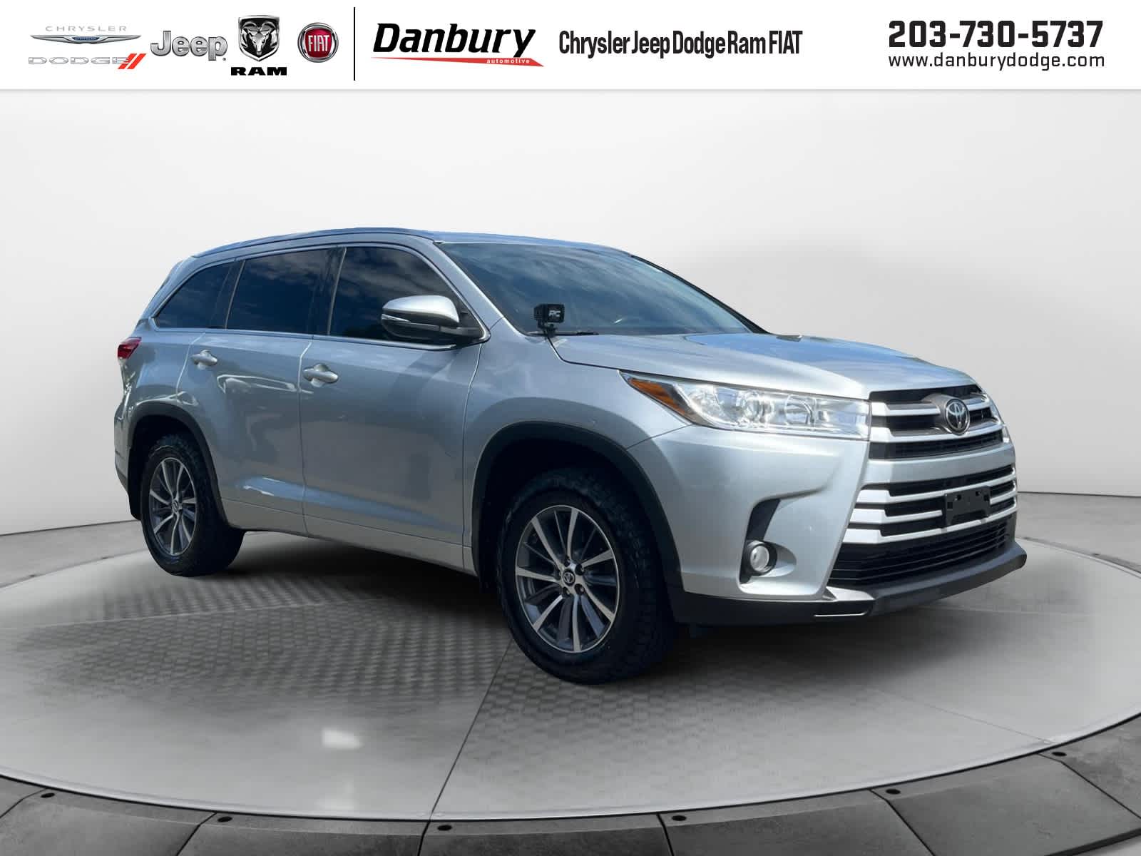 used 2018 Toyota Highlander car