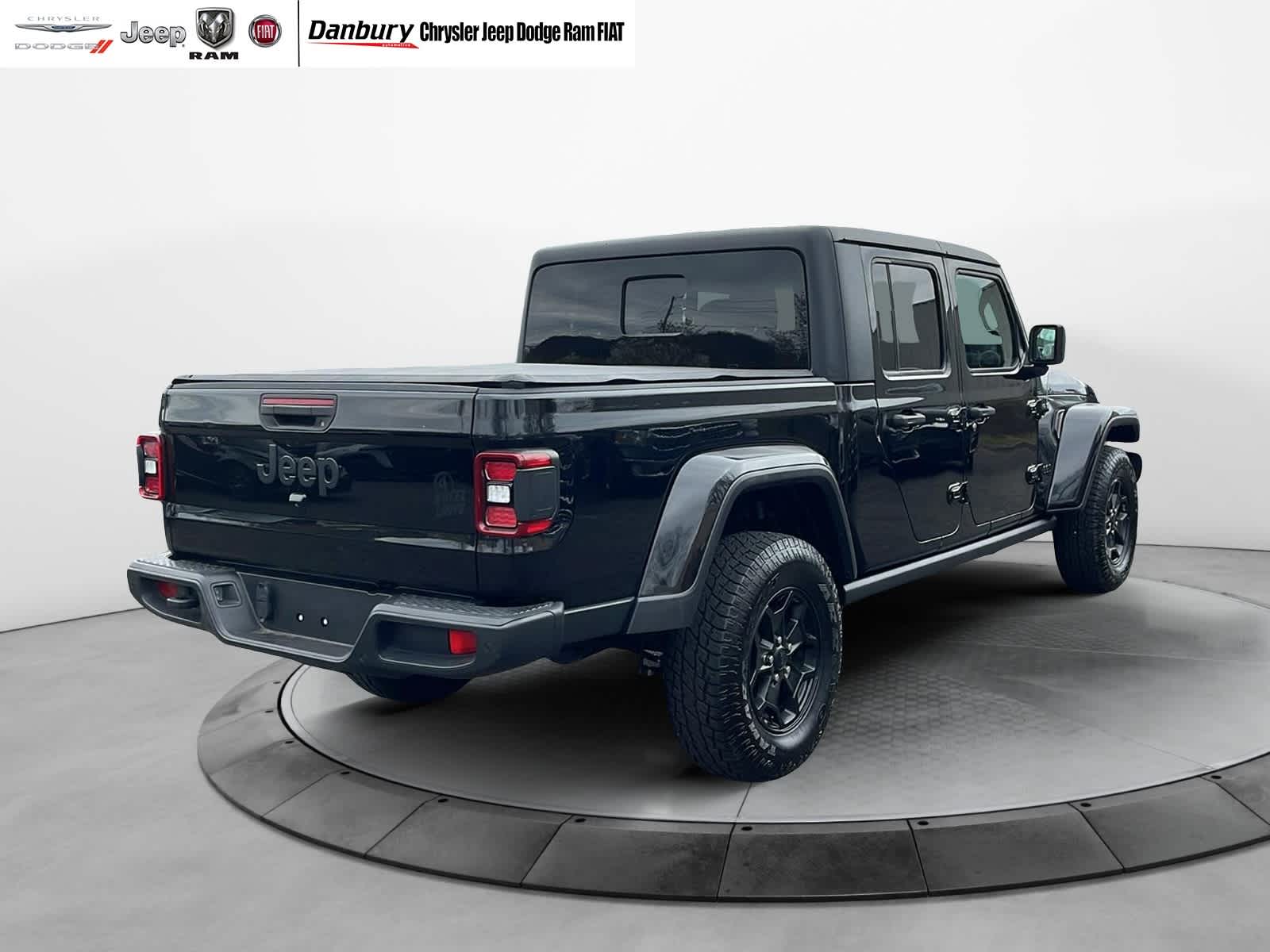 used 2021 Jeep Gladiator car, priced at $32,904