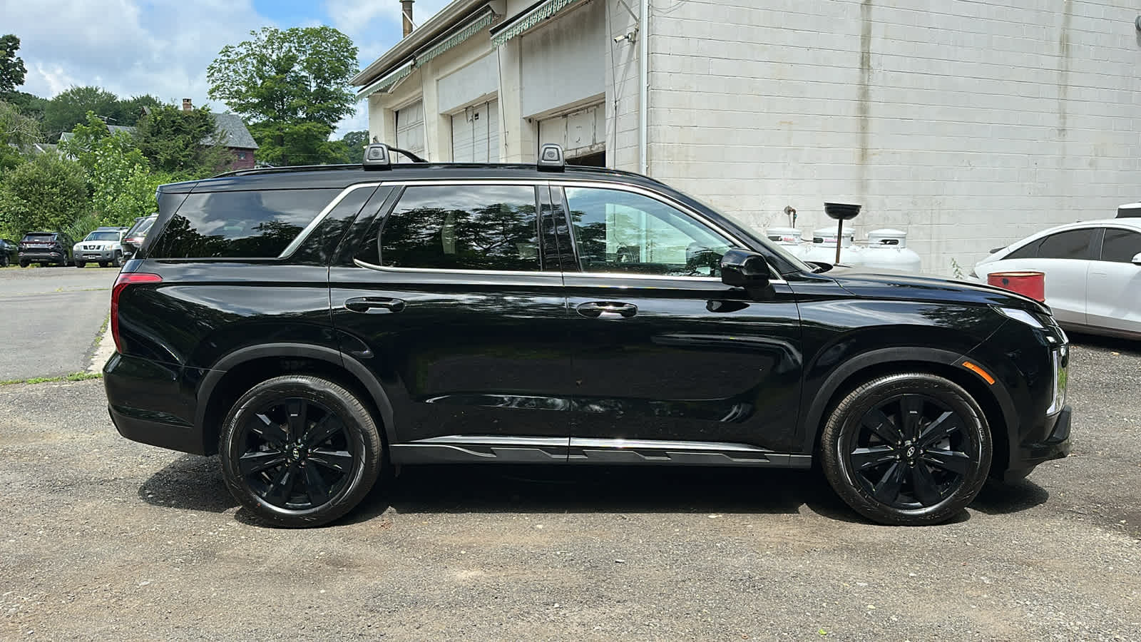 used 2025 Hyundai Palisade car, priced at $43,707