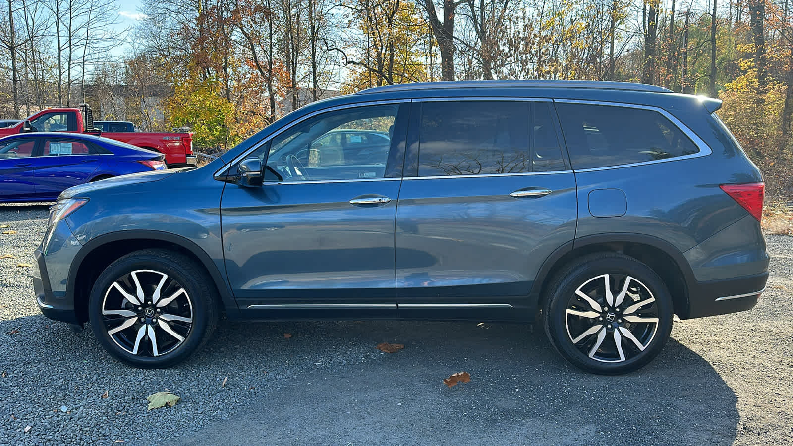 used 2021 Honda Pilot car, priced at $28,988