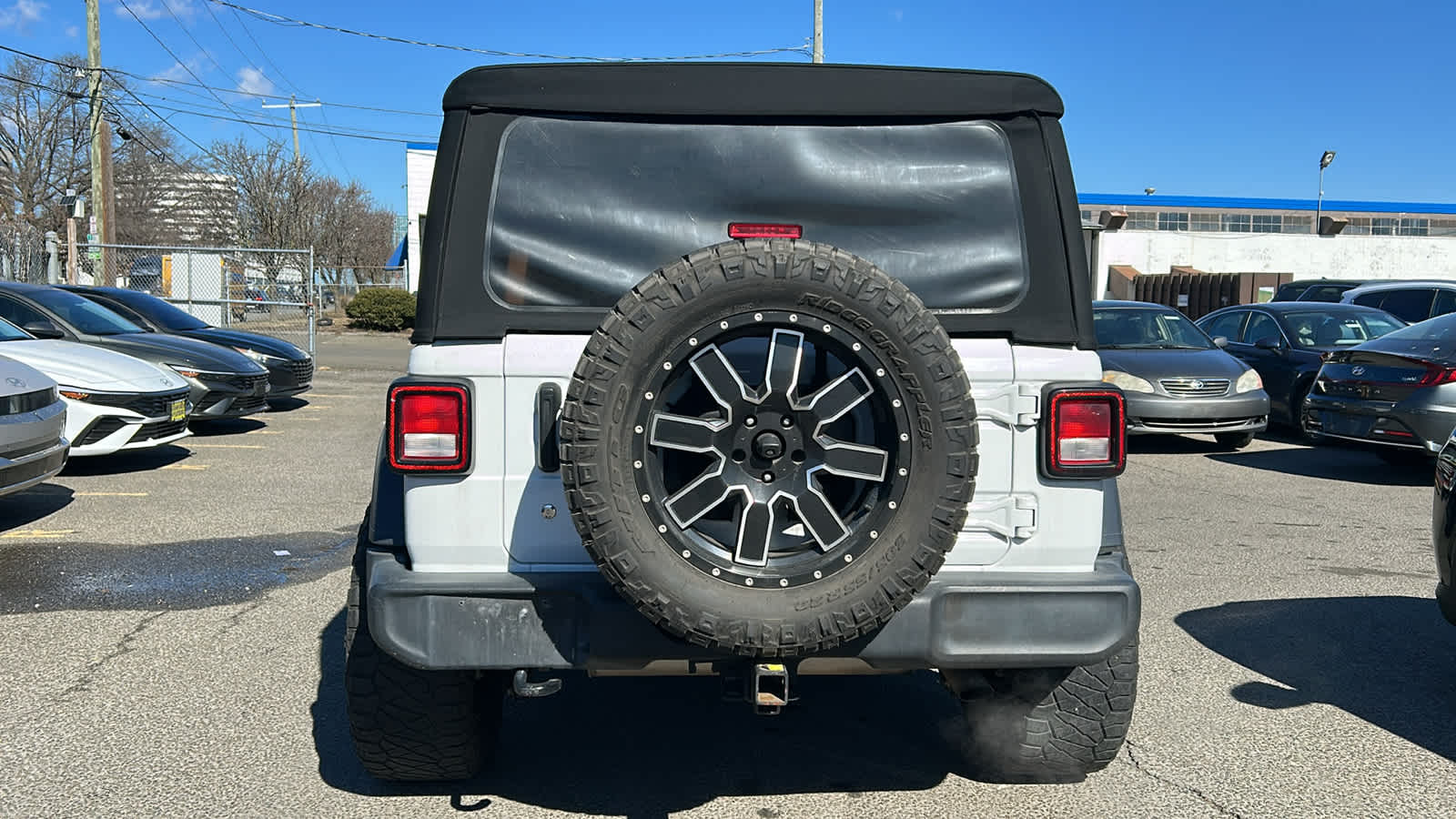 used 2018 Jeep Wrangler Unlimited car, priced at $14,909