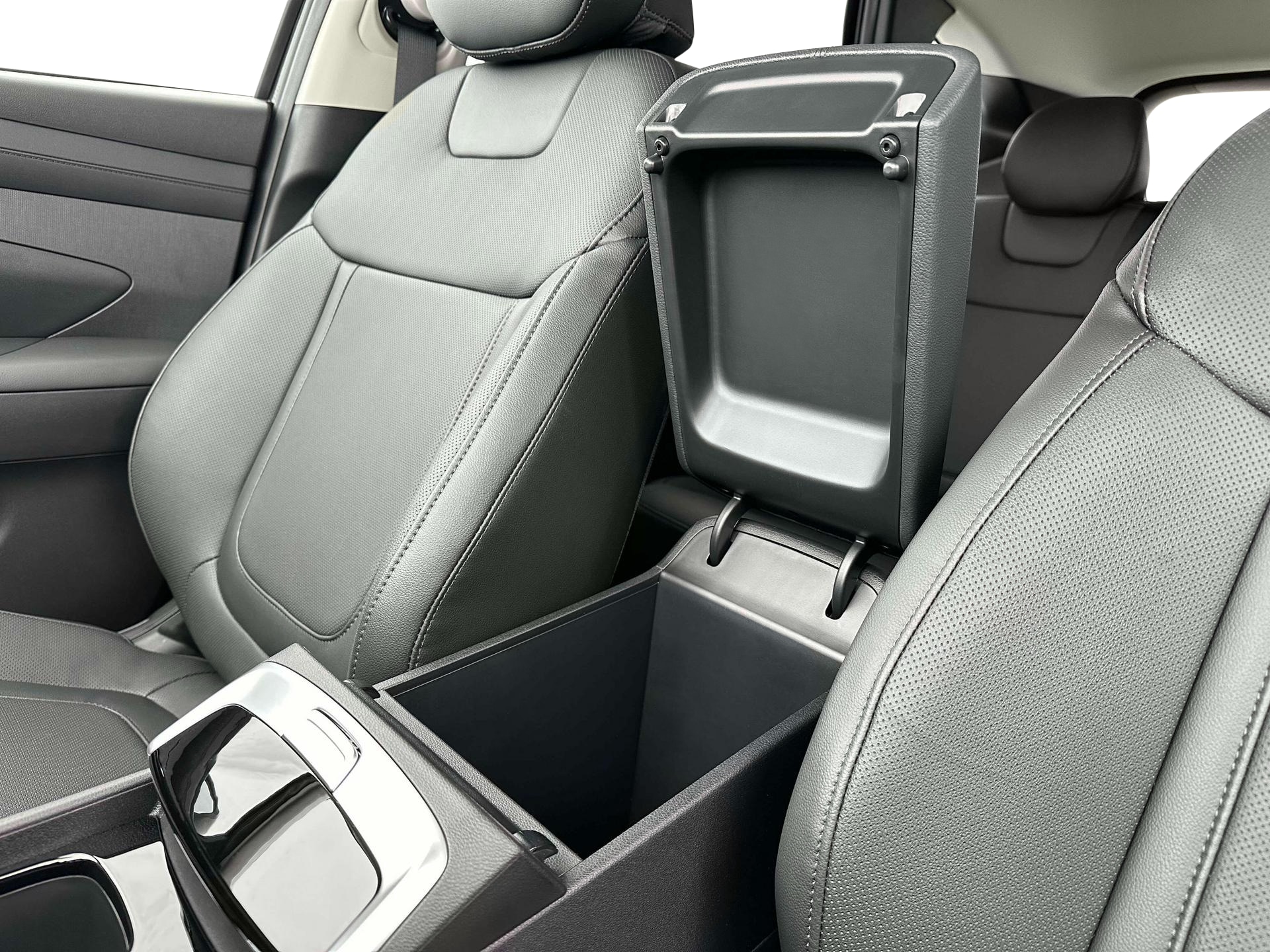 new 2025 Hyundai Tucson car, priced at $37,370
