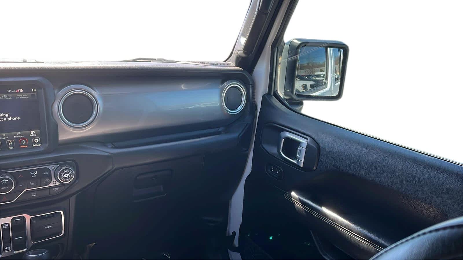 used 2021 Jeep Gladiator car, priced at $30,847