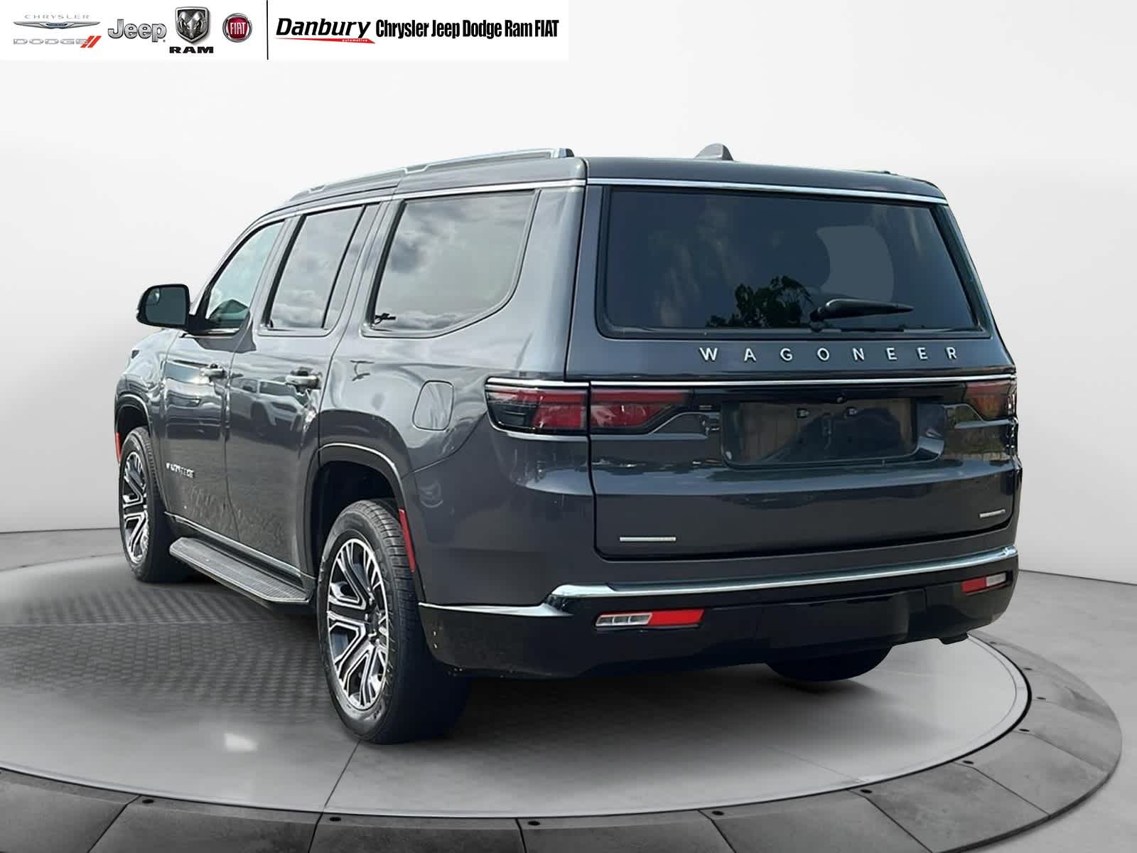 used 2022 Jeep Wagoneer car, priced at $41,316