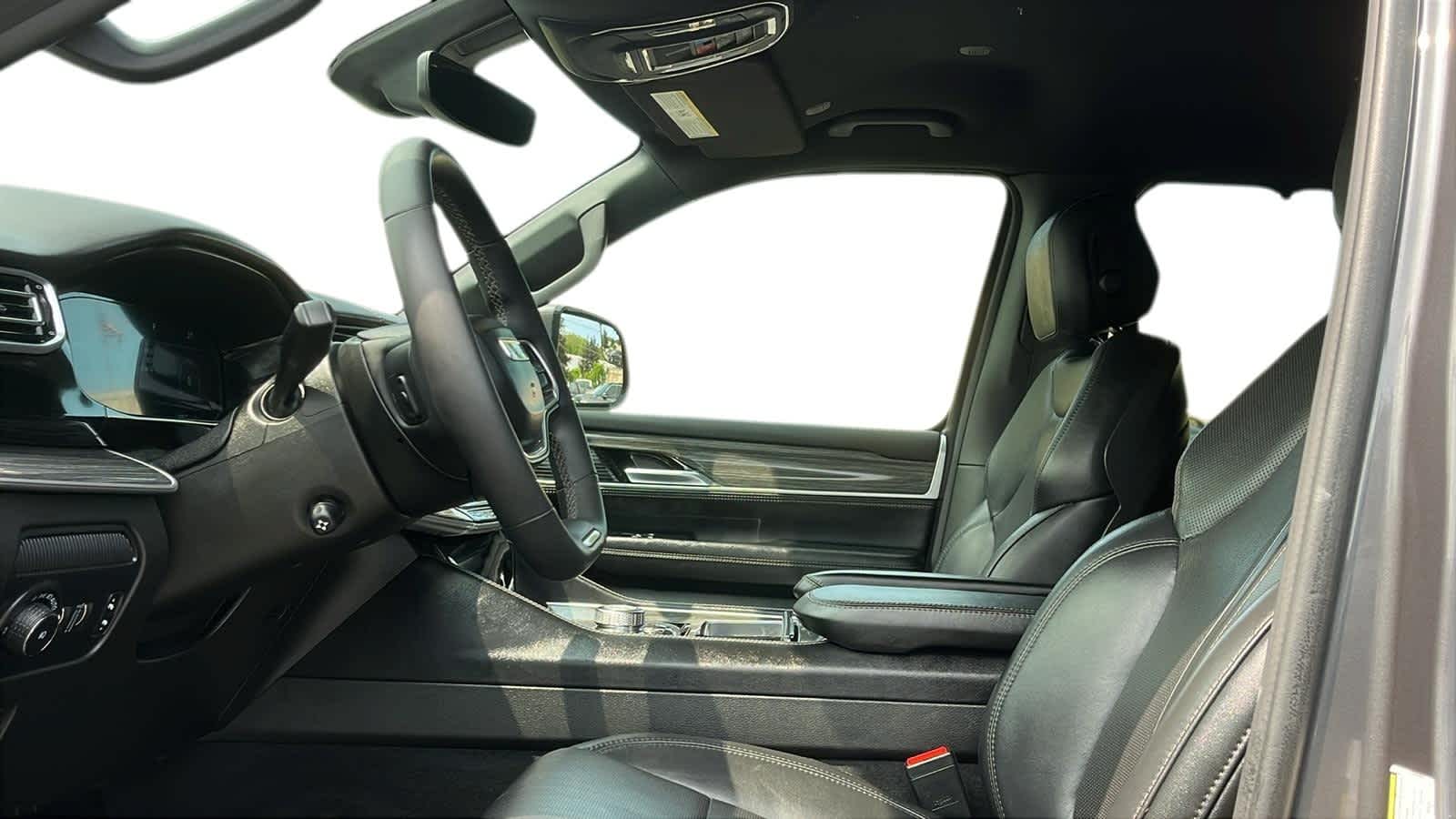 used 2022 Jeep Wagoneer car, priced at $41,316