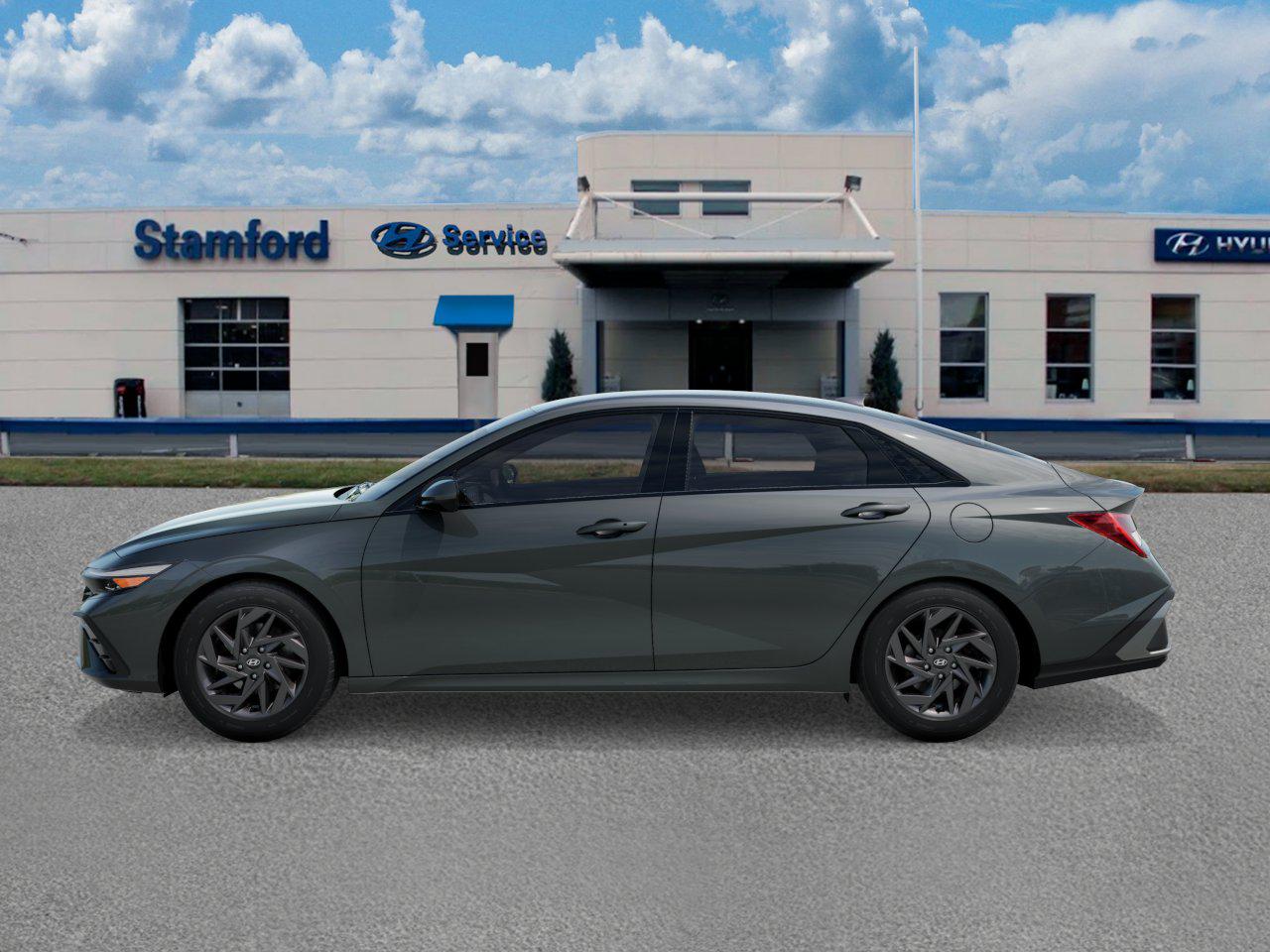 new 2025 Hyundai Elantra Hybrid car