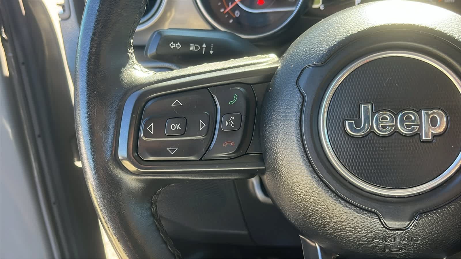 used 2022 Jeep Gladiator car, priced at $35,682