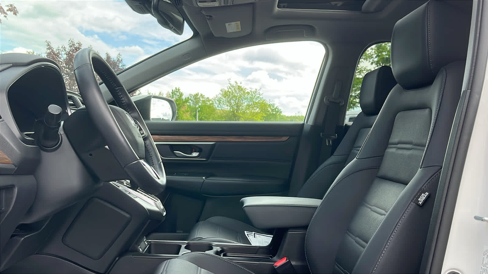 used 2022 Honda CR-V car, priced at $30,997