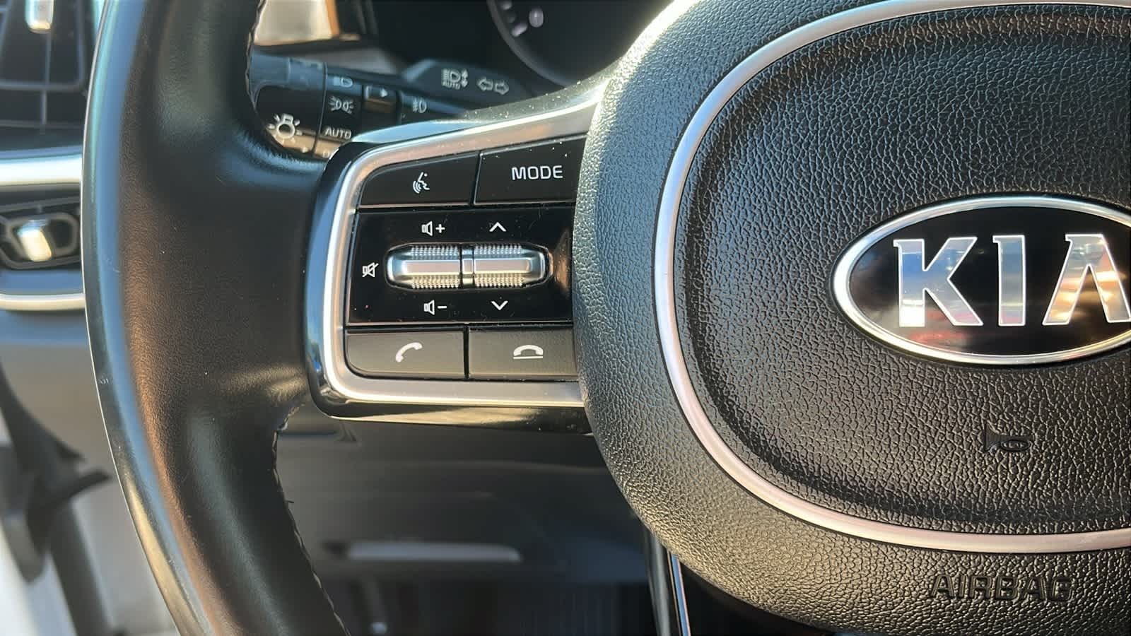 used 2021 Kia Sorento car, priced at $23,947