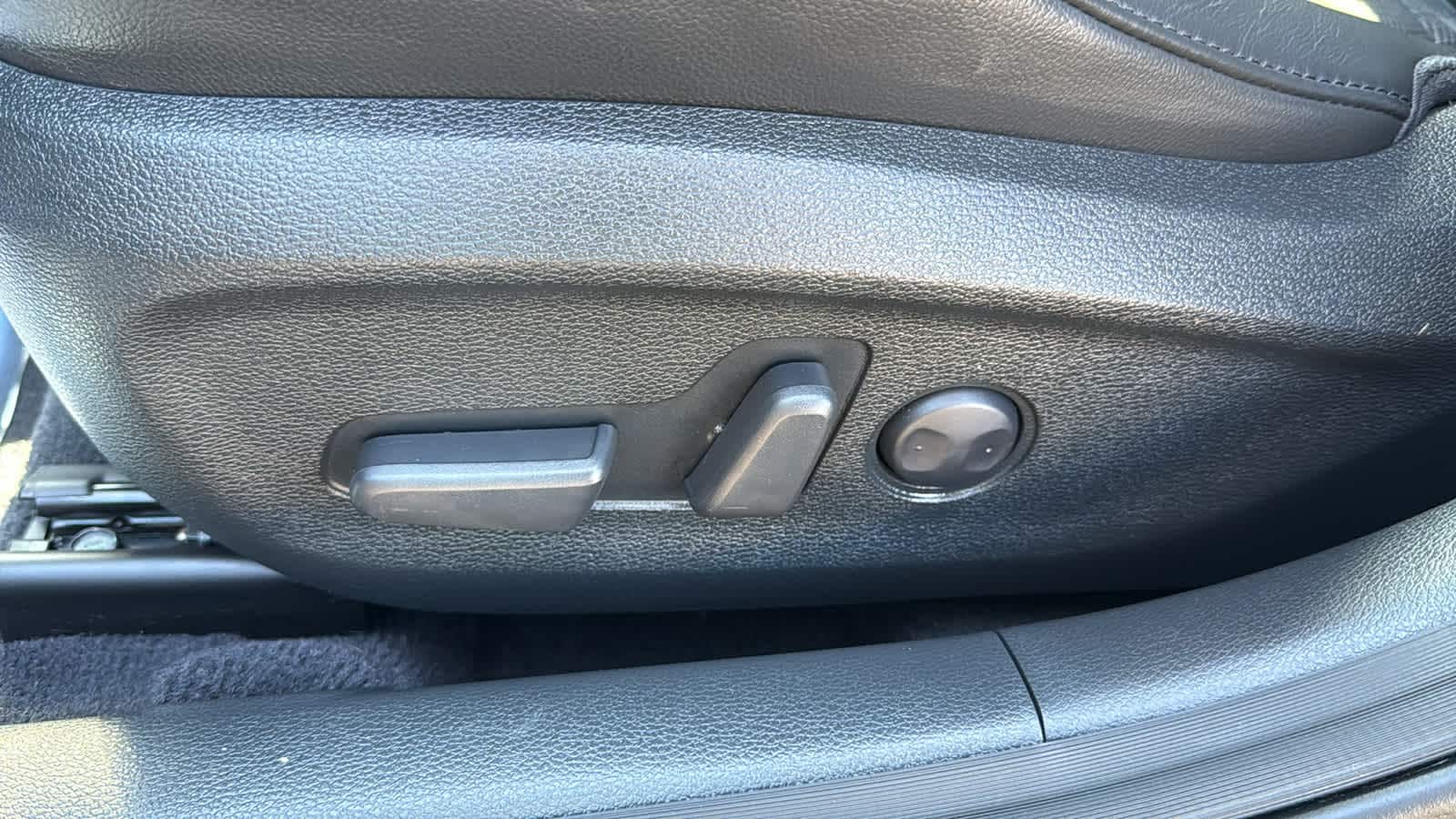 used 2015 Hyundai Sonata car, priced at $13,422
