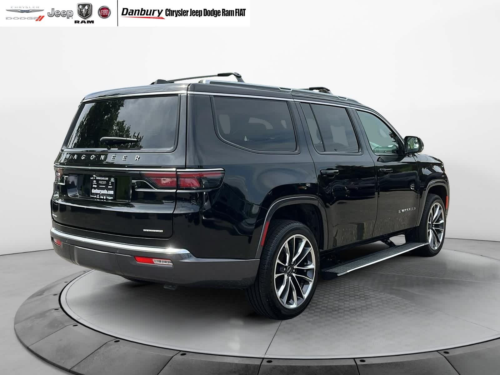 used 2022 Jeep Wagoneer car, priced at $47,924