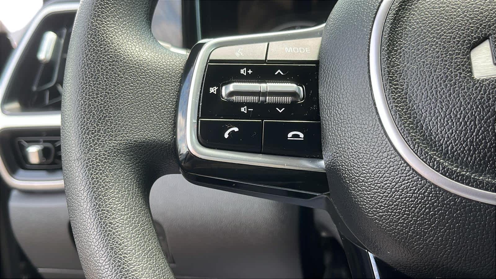 used 2022 Kia Sorento car, priced at $26,983