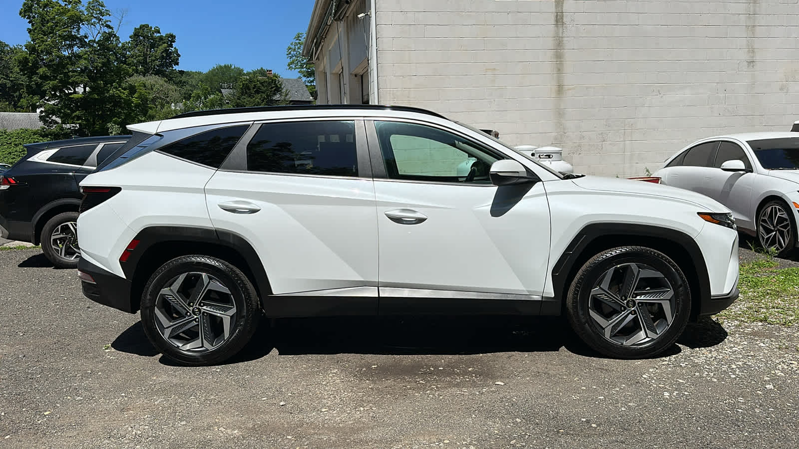 used 2022 Hyundai Tucson Hybrid car, priced at $18,807