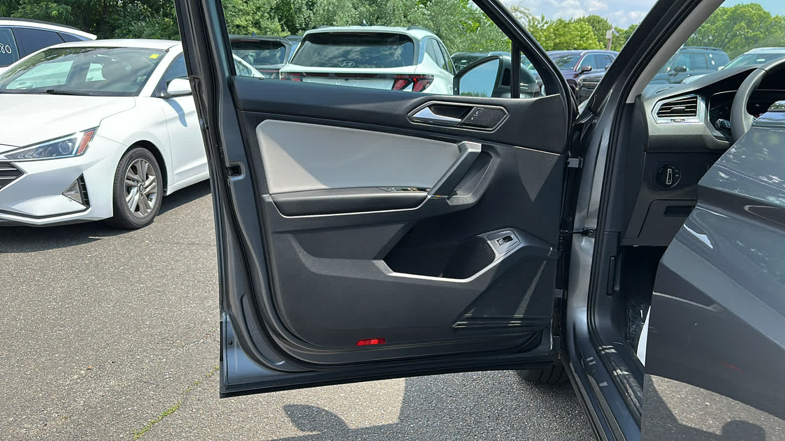 used 2020 Volkswagen Tiguan car, priced at $20,307