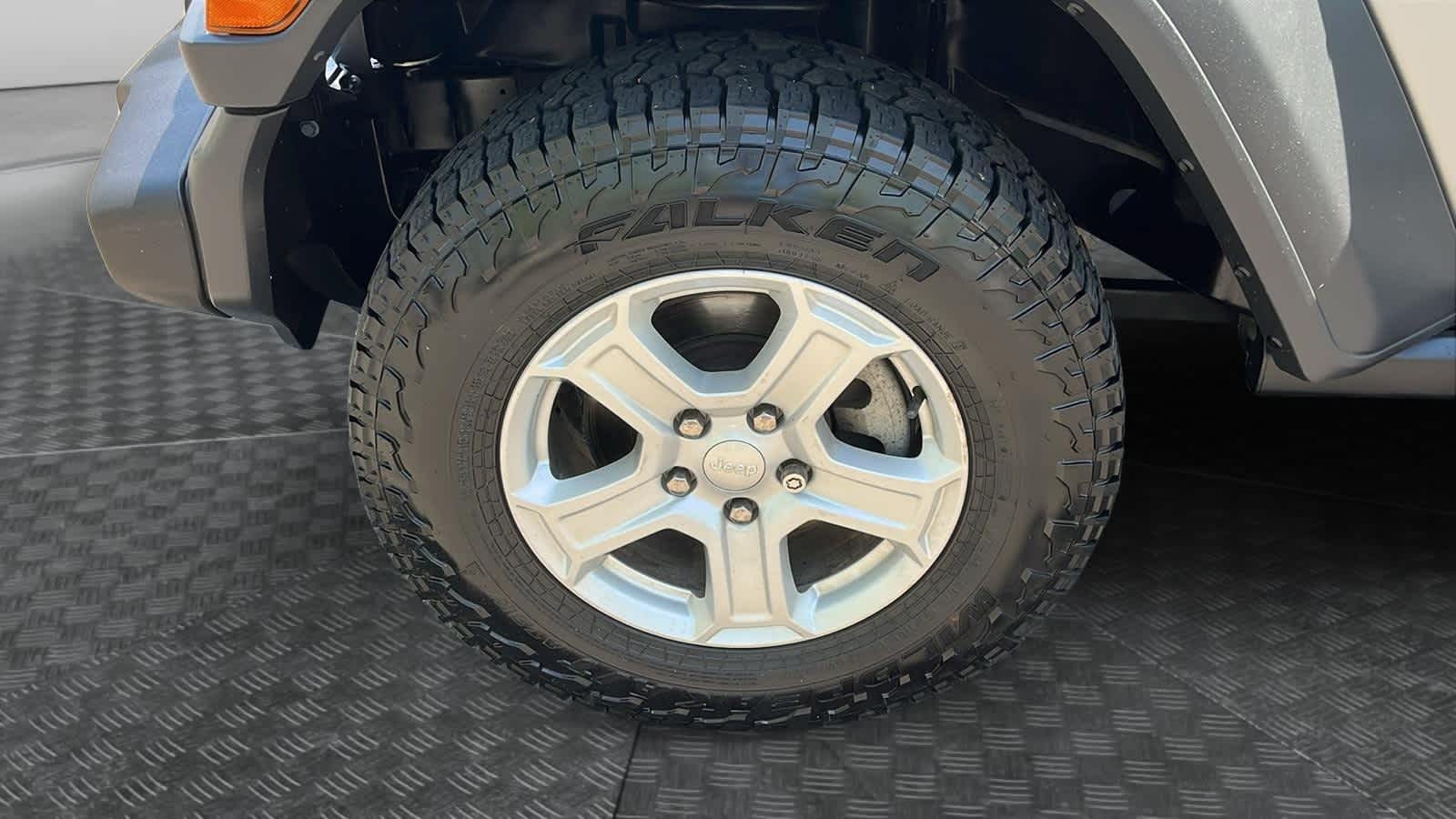 used 2018 Jeep Wrangler Unlimited car, priced at $21,813