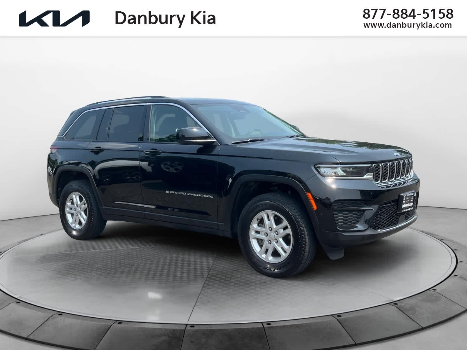 used 2022 Jeep Grand Cherokee car, priced at $29,773