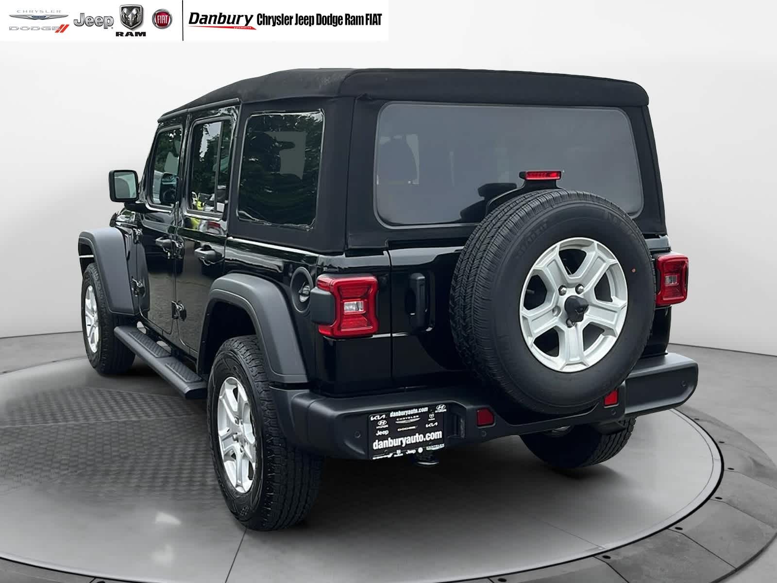 used 2021 Jeep Wrangler car, priced at $33,487