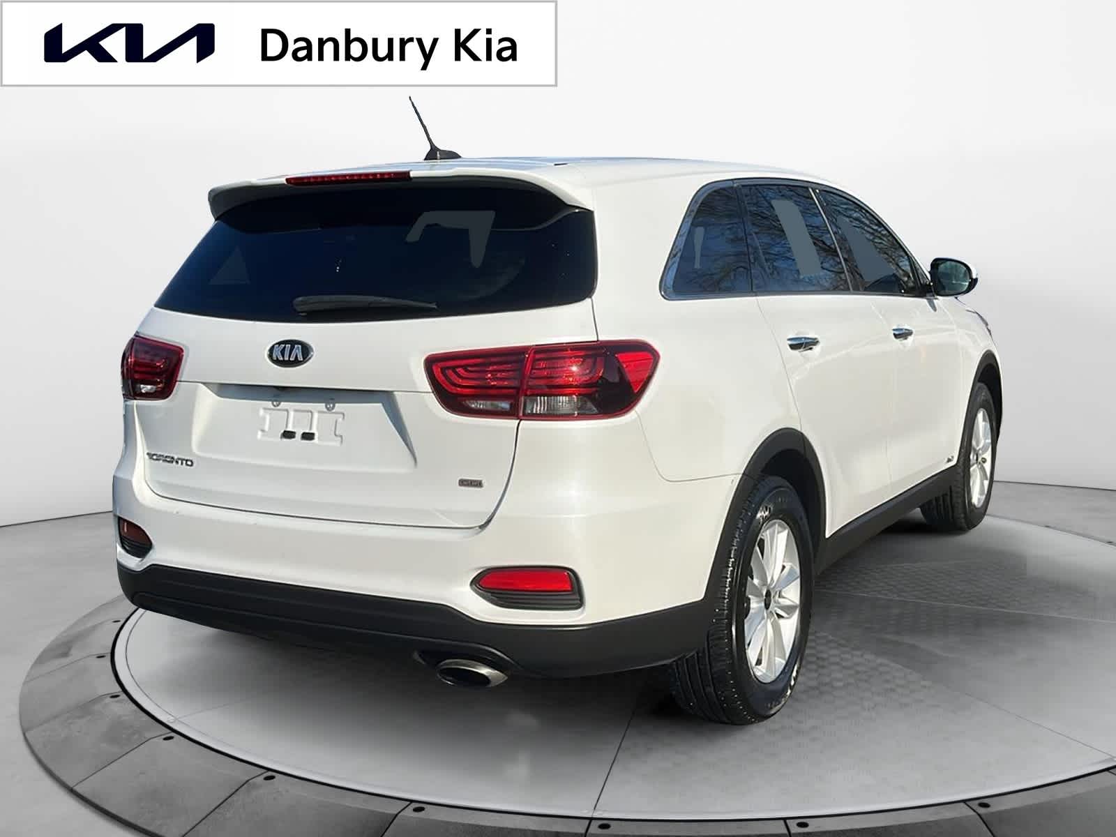 used 2020 Kia Sorento car, priced at $14,642