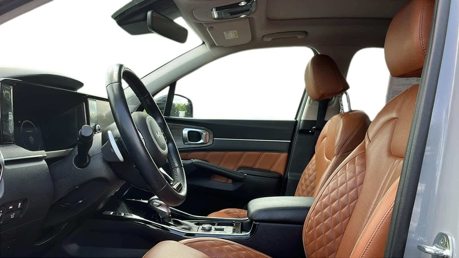 used 2022 Kia Sorento car, priced at $33,276