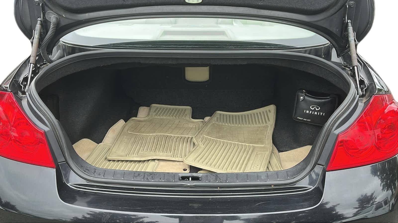 used 2009 INFINITI G37 car, priced at $9,734