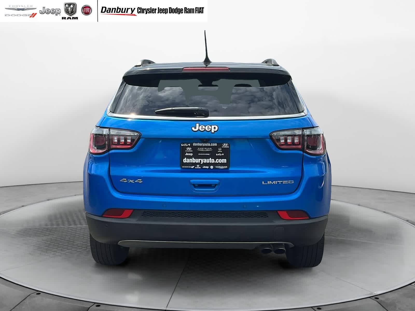 used 2022 Jeep Compass car, priced at $25,321