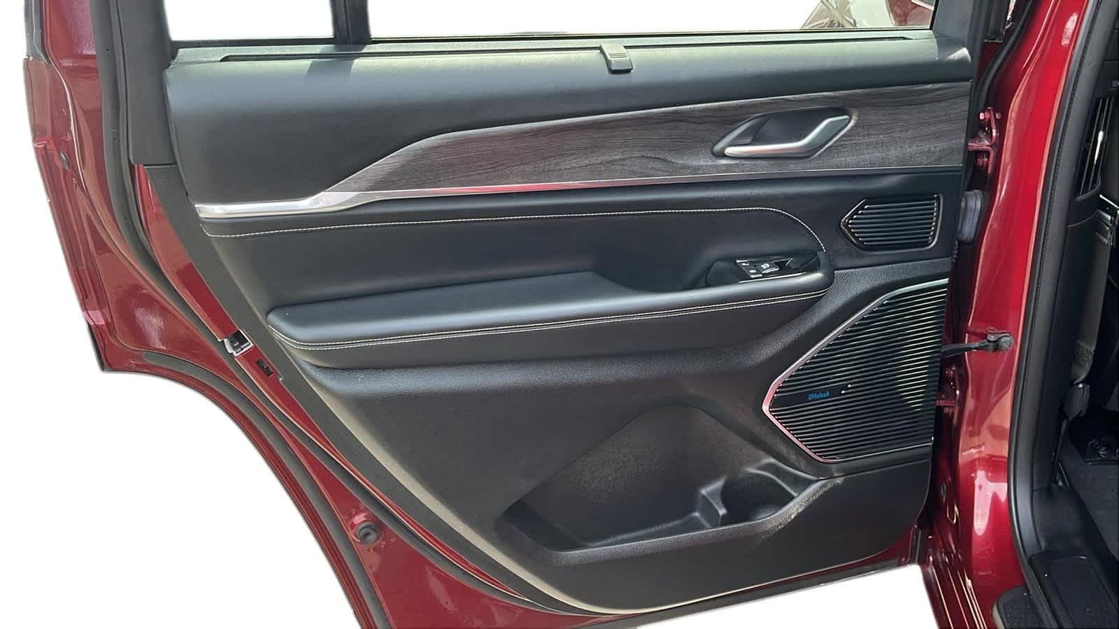 used 2021 Jeep Grand Cherokee L car, priced at $34,552