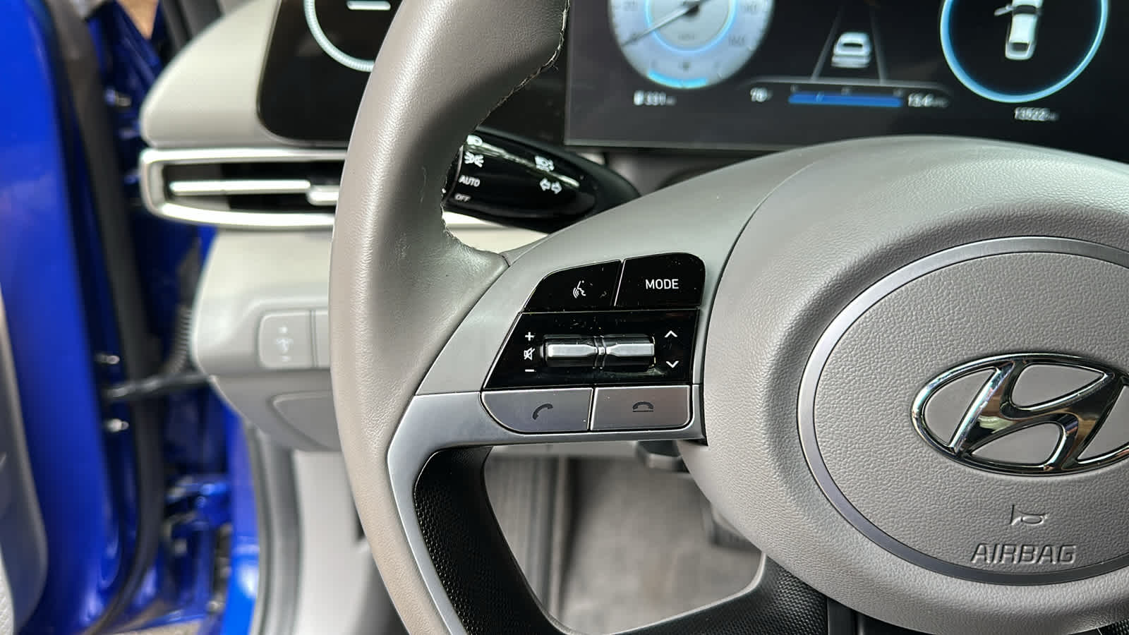 used 2023 Hyundai Elantra car, priced at $20,918