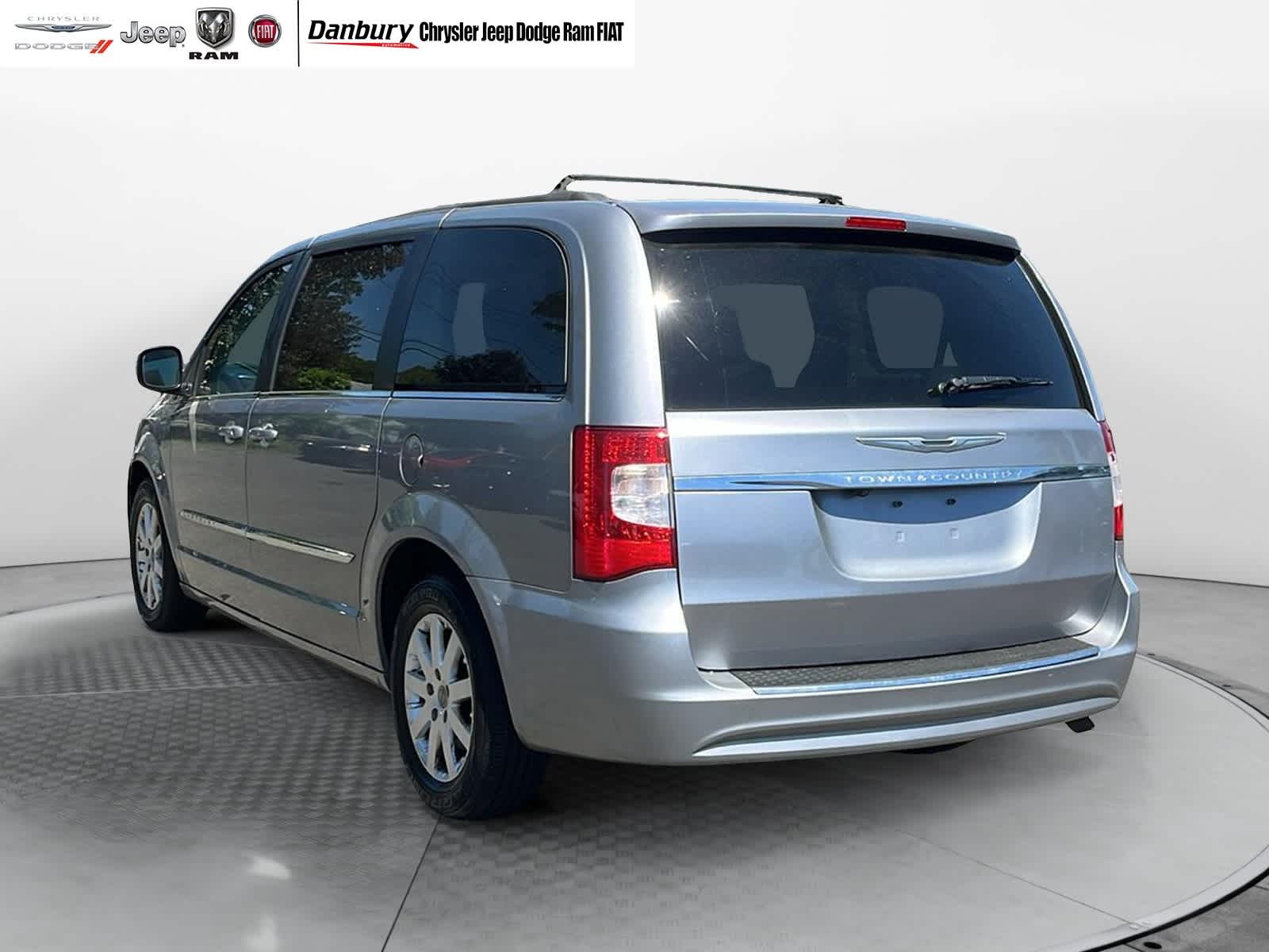 used 2016 Chrysler Town & Country car, priced at $8,747