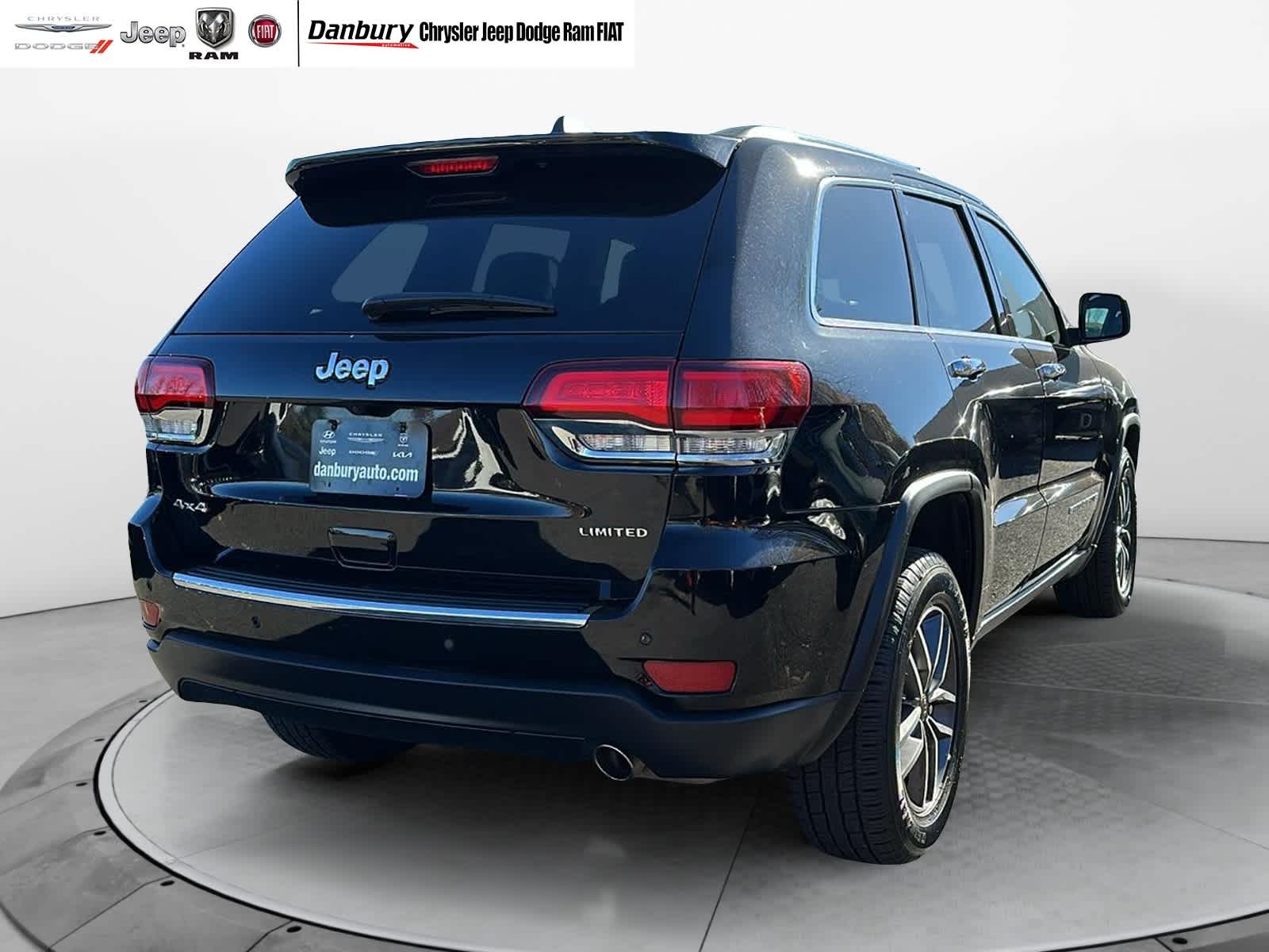 used 2021 Jeep Grand Cherokee car, priced at $22,472