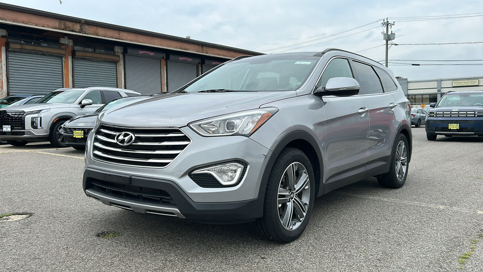 used 2016 Hyundai Santa Fe car, priced at $16,502