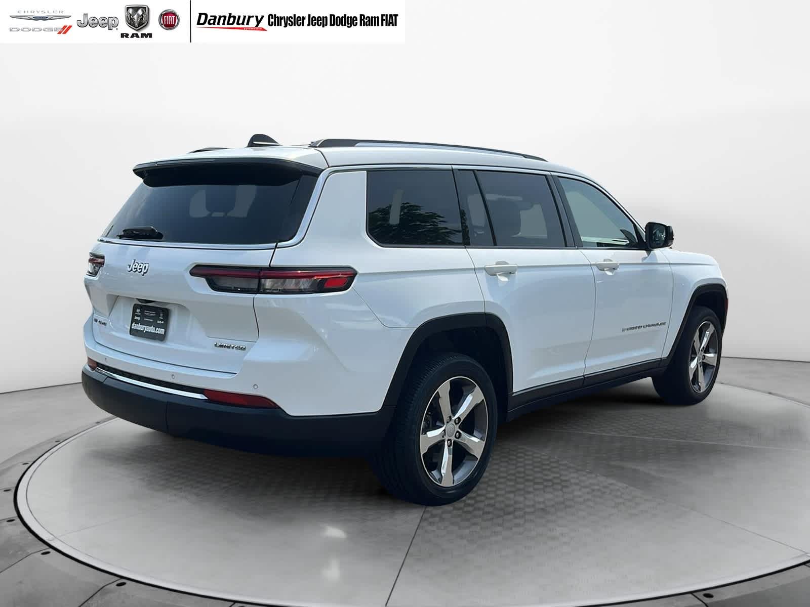 used 2022 Jeep Grand Cherokee L car, priced at $30,983